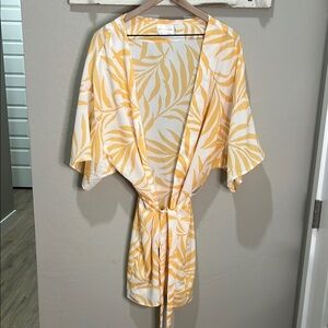 Maison Du Soir Robe Cover Up Yellow Leaf Print Butter Kimono Palm Magnolia Luxe
